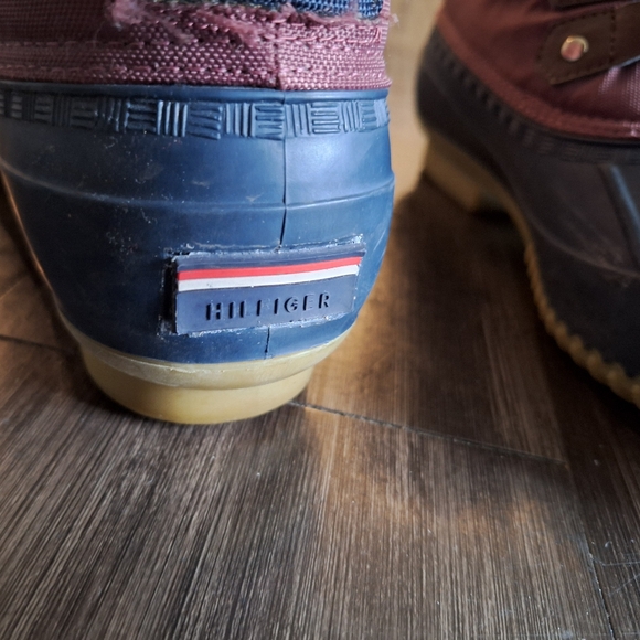 Tommy Hilfiger Maroon and Blue Boots - Picture 3 of 3